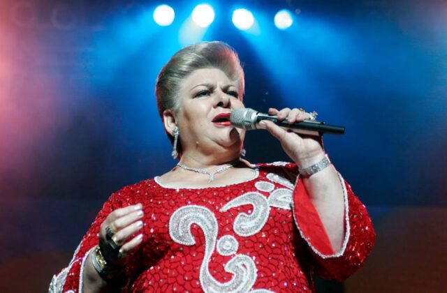 Pepe Aguilar e hijos rendirán homenaje a Paquita la de Barrio en Premio Lo Nuestro