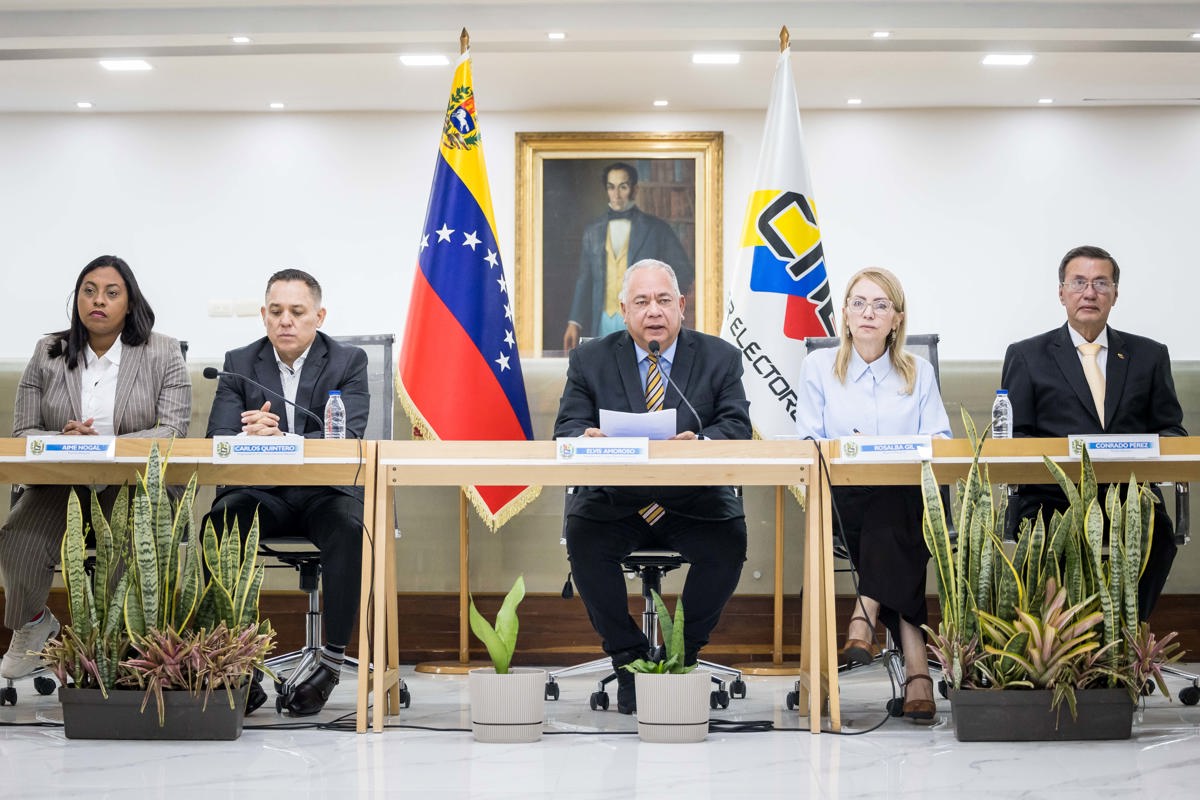 El ente electoral cambia para mayo los comicios regionales y legislativos en Venezuela