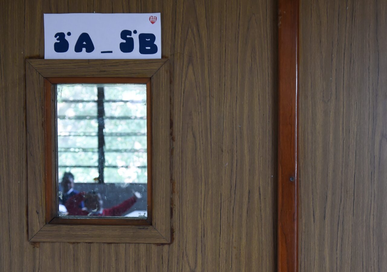 Cayó 76% el número de estudiantes de educación en Venezuela