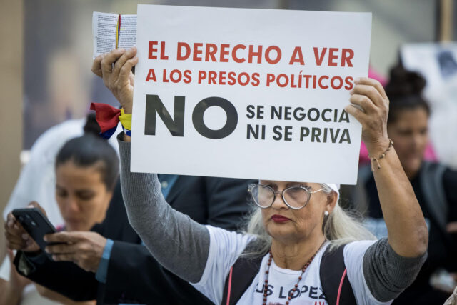 ¿Disminuyó el número de presos políticos en una semana?