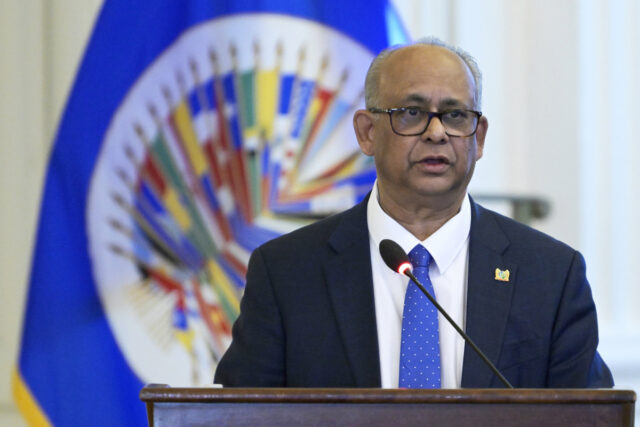 Nuevo secretario general de la OEA revisará el estatus legal de Venezuela en el organismo