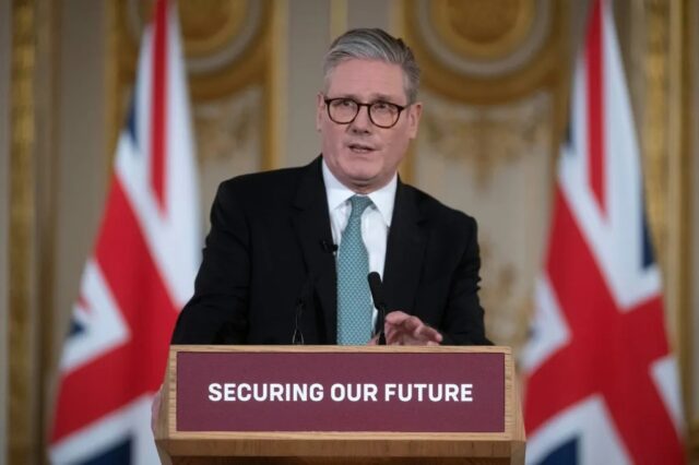 Londres sostiene ante aliados de Ucrania que Putin "tendrá que sentarse a la mesa"