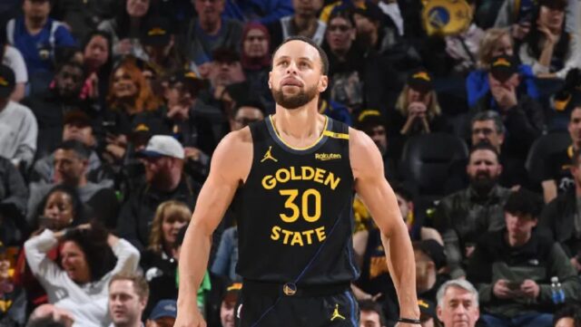 Curry se lesionó en la victoria de los Warriors