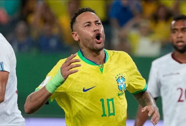 Neymar y otras figuras definen su destino en el fútbol de Brasil