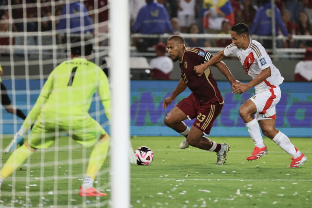 Rondón pone a Venezuela en puesto de repesca