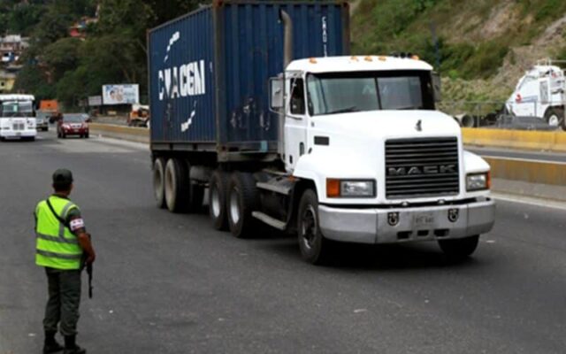 INTT anuncia operativo para controlar el acceso de vehículos de carga pesada a Caracas