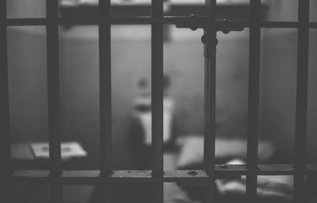 Privan de libertad a hombre en Miranda por intentar asesinar a su tía