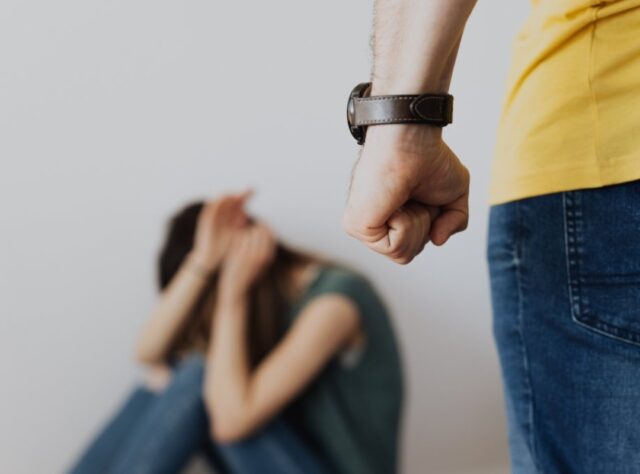 Violencia de género en cifras: 187 femicidios y 215 intentos frustrados en 2024