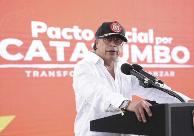 Gustavo Petro propondrá a Maduro creación de zona económica especial en la frontera