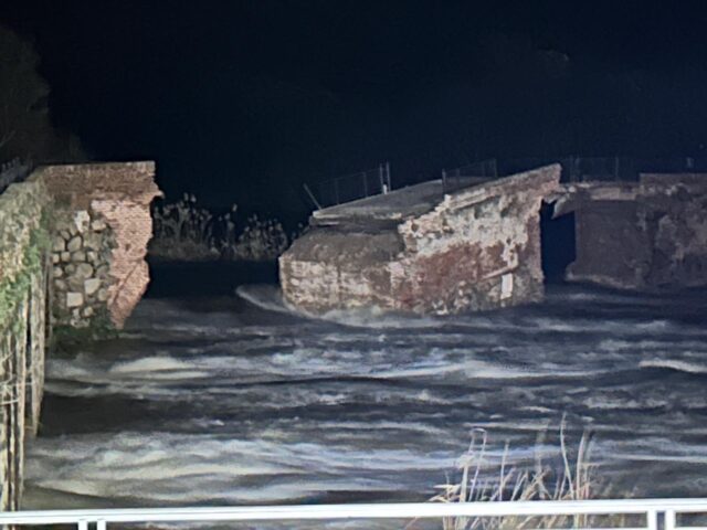 Lluvias en España: puente romano se derrumba por crecida del río Tajo