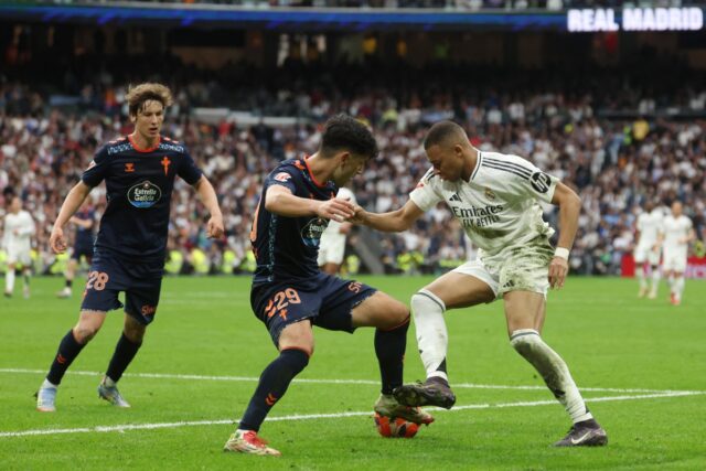 El Real Madrid sufre pero se aferra a la Liga con doblete de Mbappé