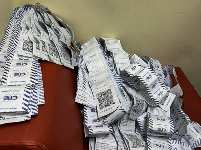 Expertos advierten sobre eliminación del código QR en actas durante simulacro electoral