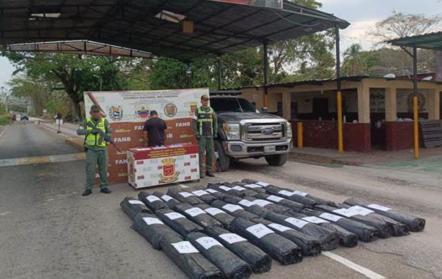 Balance de incautaciones de cocaína 2024 de InSight Crime: Venezuela, un corredor persistente con datos poco claros