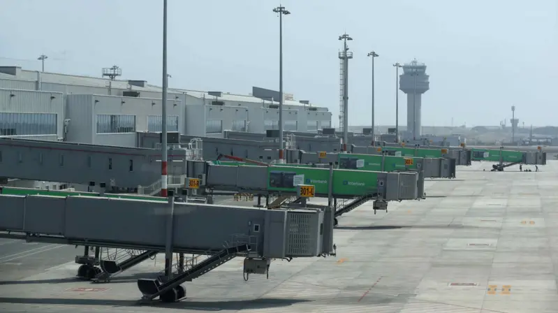 El nuevo aeropuerto Jorge Chávez de Lima comienza a funcionar