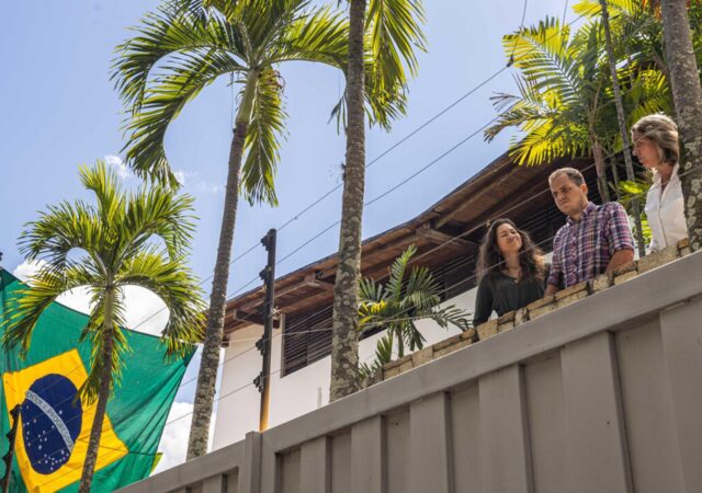 Un grupo de la CIA y el descuido de la vigilancia: ¿cómo rescataron a los asilados en la Embajada de Argentina en Caracas?