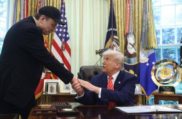 ¿Trump encubierto en el caso Epstein? Elon Musk lanza duras acusaciones