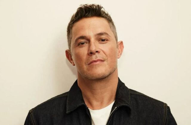 Fan acusa a Alejandro Sanz de manipulación y abuso de poder: "Me siento sucia"