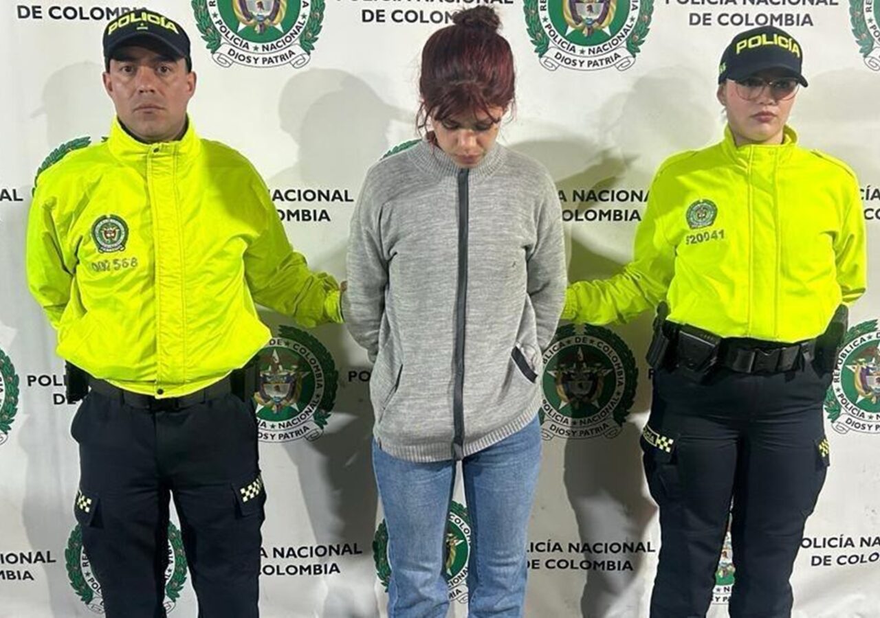 Acusan a mujer que habría entregado el arma usada contra Miguel Uribe Turbay