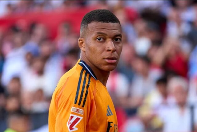 Kylian Mbappé fue hospitalizado