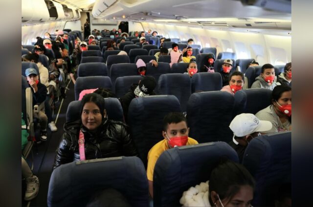 Llegaron a Venezuela 252 migrantes repatriados de México