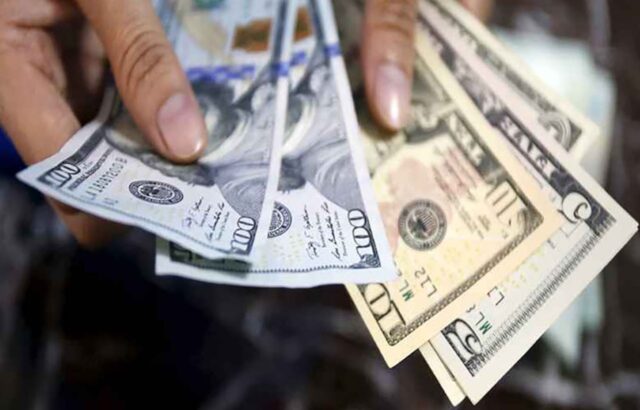 Detuvieron a dos personas en Anzoátegui por vender dólares a tasa no oficial