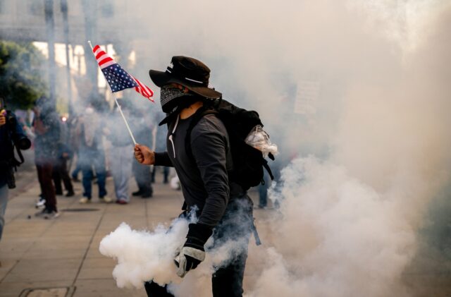 Las protestas disminuyen en Los Ángeles tras la masiva manifestación contra Trump
